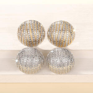 Pendientes elegantes chapados en oro blanco para mujer, pendientes clásicos de aleación de joyería de moda para fiesta - Product Image 4