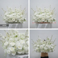 Fabricant DKB Crafts, fleurs d'allée en rose blanche et hortensia, décoration de mariage, 80 cm, arrangement floral de style moderne
