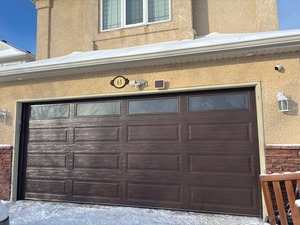 Puerta de Garaje Minimalista Blanca de Acero Prima, Puertas de Garaje Contemporáneas <span class=keywords><strong>para</strong></span> Viviendas Modernas y Apartamentos, Puerta de Garaje de Apertura Lateral <span class=keywords><strong>con</strong></span> <span class=keywords><strong>Vidrio</strong></span> - Product Image 5