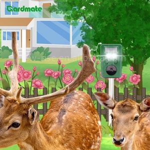 Répulsif pour animaux d'extérieur à énergie solaire avec son ultrasonique pour la ferme, la pelouse, le jardin et les animaux. - Product Image 5