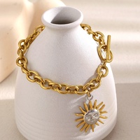 Parure de bijoux fantaisie anti-ternissement en acier inoxydable plaqué or 18 carats, motif soleil multicolore, comprenant collier, bracelet et boucles d'oreilles pour femme