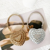 Bolsos de mano con forma de corazón de diamantes de imitación 2026, mini bolsos de perlas con cuentas para mujer, bolsos con asa brillante, bolsos de mano con corazones, lindos bolsos de noche tipo clutch