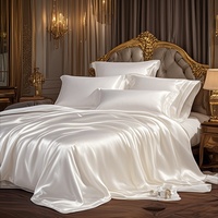 Parure de lit quatre pièces de luxe en soie glacée, blanc cassé, ultra-douce, style minimaliste