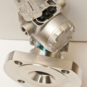 Montaje de Brida SmartLine STF800 |   Nueva Serie SmartLine ST800 para Industrias de Procesos - Product Image 4