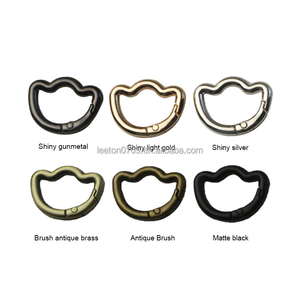 Accessoires de quincaillerie pour sacs en stock – Mousqueton de forme <span class=keywords><strong>spéciale</strong></span> 21 x 3,8 mm, 6 couleurs - Product Image 5