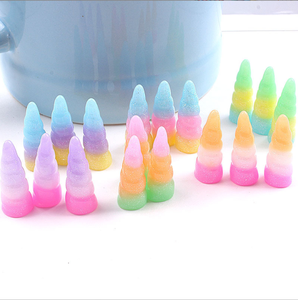 Nouveauté 100 pièces/sac coloré corne de <span class=keywords><strong>licorne</strong></span> résine breloque porte-clés ornements Slime bricolage plastique argile - Product Image 5
