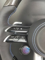 Volant de voiture personnalisé style AMG en cuir perforé avec bouton tactile de changement de vitesse et surpiqûres bleues pour mise à niveau des séries Mercedes