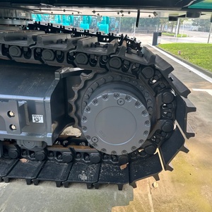 รถขุดไฮดรอลิกตีนตะขาบ KOBELCO SK390LC-12 39 ตัน มือสอง พร้อมเครื่องยนต์และเกียร์ Isuzu กำลัง 210 กิโลวัตต์ สำหรับใช้งานในฟาร์มและบ้าน - Product Image 4