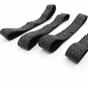 Sangle élastique noire en polyester tricoté, réglable et polyvalente, antidérapante, avec boucle métallique - Product Image 3