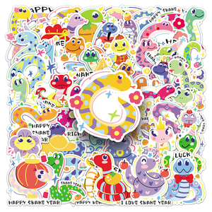 50 Pezzi Decorazioni in Vinile Fustellato di Alta Qualità con Stampa di Animali Cartoon, Graffiti di Capodanno, Serpente, Impermeabili e Stampate UV - Product Image 1