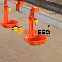 Système complet de ligne d'abreuvement par tétine pour poulets avec pompe doseuse Dosatron française – Équipement clé en main pour élevages de poulets – Solution tout-en-un