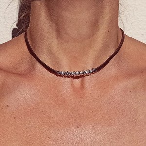 Collar con colgante de flor delicada tejida a mano personalizable-Joyería ajustable Boho Chic | Regalo pensativo para mujer - Product Image 1