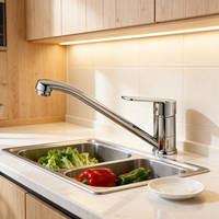 Robinet de cuisine moderne en alliage de zinc chromé, à installer sur le plan, eau chaude et froide, avec cartouche céramique, idéal pour hôtels et appartements