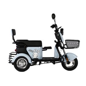 Vente en gros Offres Spéciales petit tricycle 3 roues cyclomoteur scooter électrique 48V 600W ville loisirs tricycle électrique avec siège enfant pour adulte - Product Image 1