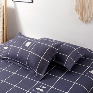Nouvelle impression domestique 3 pièces <span class=keywords><strong>drap</strong></span> de <span class=keywords><strong>lit</strong></span> <span class=keywords><strong>plat</strong></span> taie d'oreiller ensemble personnalisé Floral solide motif King Size <span class=keywords><strong>pour</strong></span> la maison hôtel utiliser en gros - Product Image 5