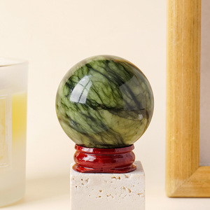 Esfera de Jade Xiuyan Natural al por Mayor, Bola de Cristal Verde para Sanación, Meditación, Decoración Espiritual del Hogar, Amuleto de la Suerte - Product Image 1