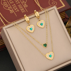 <span class=keywords><strong>Conjunto</strong></span> <span class=keywords><strong>de</strong></span> Joyería Fina para Mujer, Collar, Pulsera y Aretes <span class=keywords><strong>de</strong></span> Acero Inoxidable con Circonitas, Chapado en Oro <span class=keywords><strong>de</strong></span> 18K, Estilo Cubano - Product Image 4