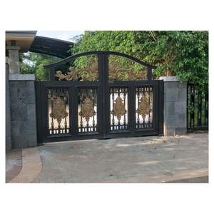 Puerta de Acero Tradicional Forjada a Mano Prima con Diseño Ecológico, Duradero y de Ingenio Único - Product Image 2