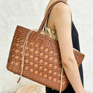 Sac à main pour femme en cuir véritable tressé ajouré style panier, nouveauté, vente chaude - Product Image 1