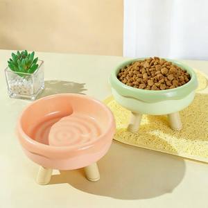 Nieuw product milieuvriendelijke plastic voederbak met vier poten, afneembaar donutvormig ontwerp, origineel verpakt, voor katten (voer en water) - Product Image 1