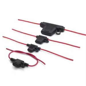 Clip de fusible automobile 2A 30A 40A de <span class=keywords><strong>haute</strong></span> <span class=keywords><strong>qualité</strong></span> porte-fusible de <span class=keywords><strong>lame</strong></span> de voiture automatique Standard moyen avec isolation en <span class=keywords><strong>PVC</strong></span> et Nylon - Product Image 6