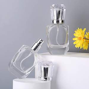 Wholesale 30ml <b>Glass</b> Empty Perfume Spray Bottle Silver Pump Empty <b>Square</b> <b>Glass</b> Perfume Bottle - Product Image 6