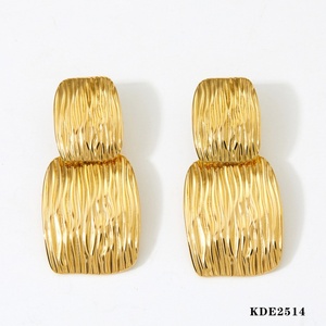 Boucles d'oreilles rectangulaires géométriques en acier inoxydable 316L, texture métallique antirouille, bijoux personnalisés, cadeau - Product Image 4