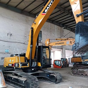 Excavatrice sur chenilles SANY SY235C d'occasion, 23,5 tonnes, moteur Isuzu d'origine, pelle hydraulique moyenne, engin de construction pour travaux de terrassement - Product Image 1