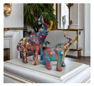 ของตกแต่งบ้านและสำนักงานรูปปั้นช้างสีสันสดใสงานฝีมือเรซิ่นรูปสัตว์ทำจากเรซินสีกราฟฟิตี้ - Product Image 1