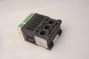 Contrôleur de moteur compatible PLC, gestion du moteur, Modbus, <span class=keywords><strong>6</strong></span> entrées logiques, 3 sorties logiques relais, 0,4 à 8A, 24V AC, LTMR08MFM - Product Image 2