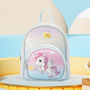 Zaino per bambini a forma di <span class=keywords><strong>unicorno</strong></span>, carino e alla moda, zaino casual per bambini, borsa scolastica da principessa per ragazze dell'<span class=keywords><strong>asilo</strong></span> - Product Image 3