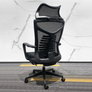 Fauteuil de bureau ergonomique moderne en maille avec appui-tête réglable, support lombaire et repose-pieds rétractable - Product Image 4