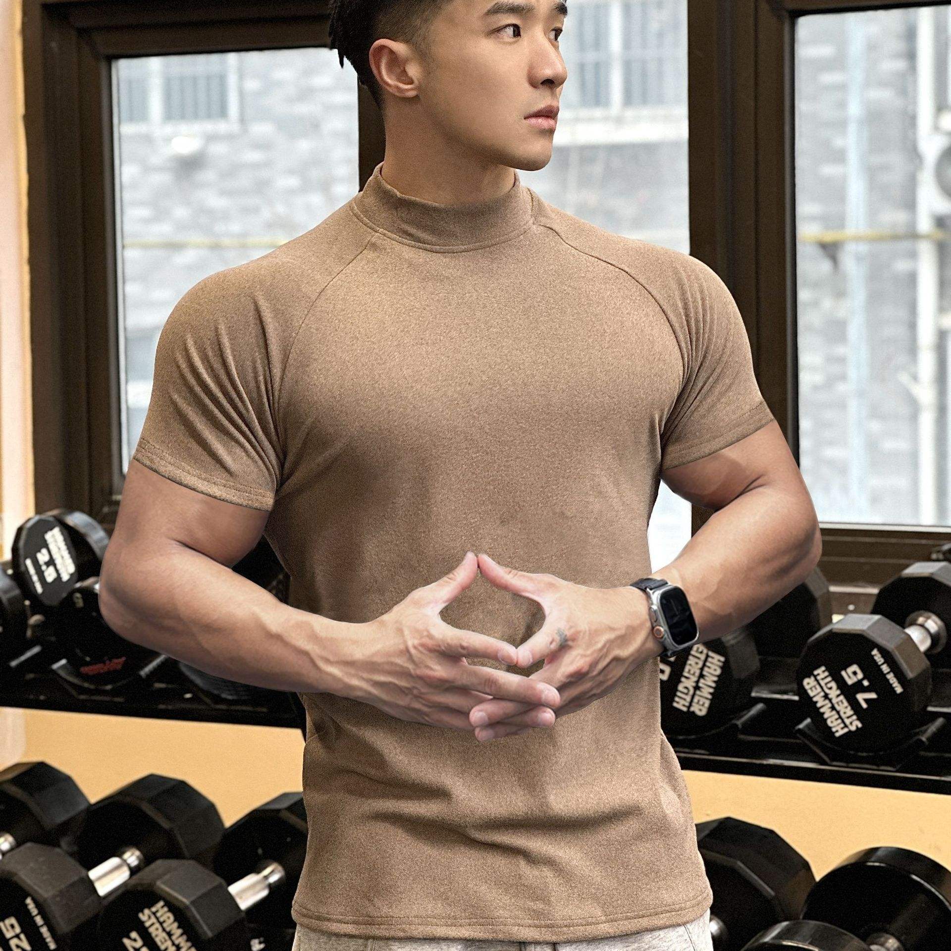 Short sleeve high collar-camel gray