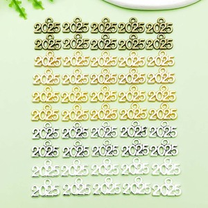 จี้รูปเลข 2025 ทำจากโลหะผสมสังกะสี สำหรับทำเครื่องประดับ DIY สร้อยข้อมือ สร้อยคอ ของขวัญสำหรับทุกเพศ - Product Image 1