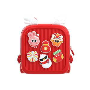 <span class=keywords><strong>Sac</strong></span> à dos de voyage pour enfants 2025, <span class=keywords><strong>sac</strong></span> à bandoulière pour bébé, <span class=keywords><strong>sac</strong></span> rouge DIY pour filles de <span class=keywords><strong>maternelle</strong></span>, cadeau du Nouvel An - Product Image 1