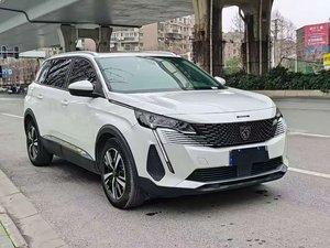 <span class=keywords><strong>Peugeot</strong></span> <span class=keywords><strong>5008</strong></span> SUV <span class=keywords><strong>7</strong></span> <span class=keywords><strong>places</strong></span> d'occasion 2017-2019, conduite à gauche, moteur turbo automatique, sièges en cuir, pneus R18, caméra de recul, toit ouvrant - Product Image 4