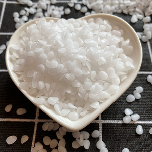 En kaliteli 99% parafin balmumu/mikrokristalin balmumu CAS 8002-74-2 beyaz/sarı granüller mum yapımı için tamamen rafine katı - Product Image 3