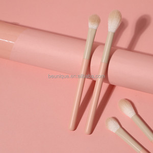 Lilywild, logotipo personalizado, rosa fuerte, sombra de <span class=keywords><strong>ojos</strong></span> precisa, <span class=keywords><strong>brocha</strong></span> de maquillaje, sombra de <span class=keywords><strong>ojos</strong></span> vegana, brochas de <span class=keywords><strong>ojos</strong></span> detalladas individuales, mezcla para <span class=keywords><strong>ojos</strong></span> - Product Image 6