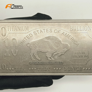 Exposition d'art en métal 10 once de troie. 999 America Buffalo Pack de lingots de lingots de titane 10 oz avec <span class=keywords><strong>un</strong></span> sac Opp pour l'école - Product Image 3