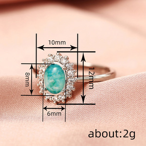 Anello con Zircone Sfumato Naturale per Donne, Gioiello da Dito Elegante e alla Moda - Product Image 4