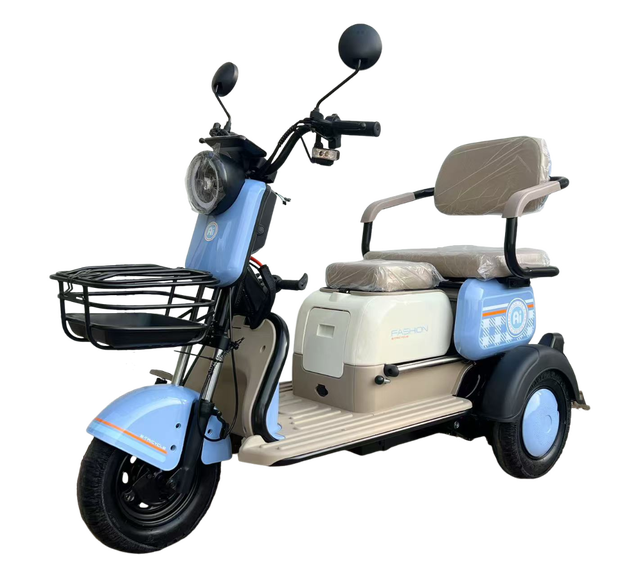 Hot Sale Intelligent Comfortable Electric Tricycles Powerful 3 Wheel Electric Mobility Scooter