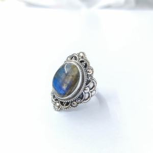 Bague en labradorite, argent sterling 925, bague en pierre précieuse, labradorite, collection artisanale, bagues fines, bijoux en argent, prix de gros - Product Image 2