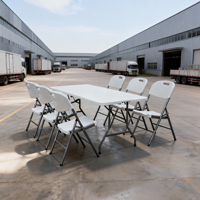 Table pliante portable en plastique HDPE moulé par soufflage de 6 pieds pour les barbecues en famille en plein air dans la cour