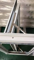 Fenêtre à battant en PVC de style européen à double vitrage fabriquée en Chine