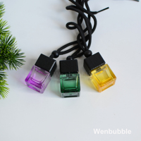 GIVELAMI Vente en gros de 8ml 0.28oz Colorful Square Shape Hanging Car air Freshener Bottle Diffuser for Car