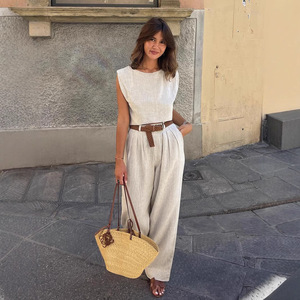 Completo Estivo da <span class=keywords><strong>Donna</strong></span> in <span class=keywords><strong>Lino</strong></span>: Gilet Corto Senza Maniche e <span class=keywords><strong>Pantaloni</strong></span> Larghi a Gamba Larga, Set Casual Traspirante con Bottoni - Product Image 1