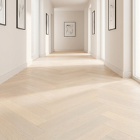 Plancher hybride en chêne blanc à chevrons Planchers en bois d'ingénierie à verrouillage par clic pour le salon