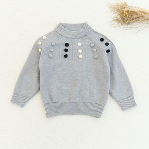 Automne hiver filles trois couleurs <span class=keywords><strong>boule</strong></span> ronde <span class=keywords><strong>col</strong></span> décoration <span class=keywords><strong>pull</strong></span> en tricot filles chandails - Product Image 4