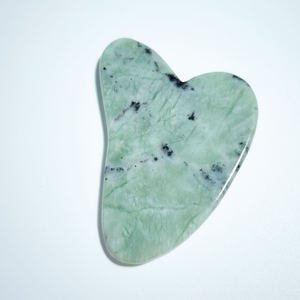 HZ permata bentuk hati alami papan Gua Sha Xiuyan giok Guasha sehat menyembuhkan tubuh alat pijat - Product Image 5