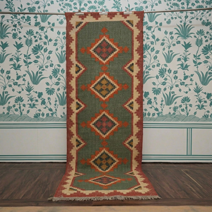 Tapis de couloir Kilim indien en laine et jute, tissé à la main, motif géométrique tribal en losanges, tissage plat, pour la décoration de la maison et des hôtels - Product Image 1